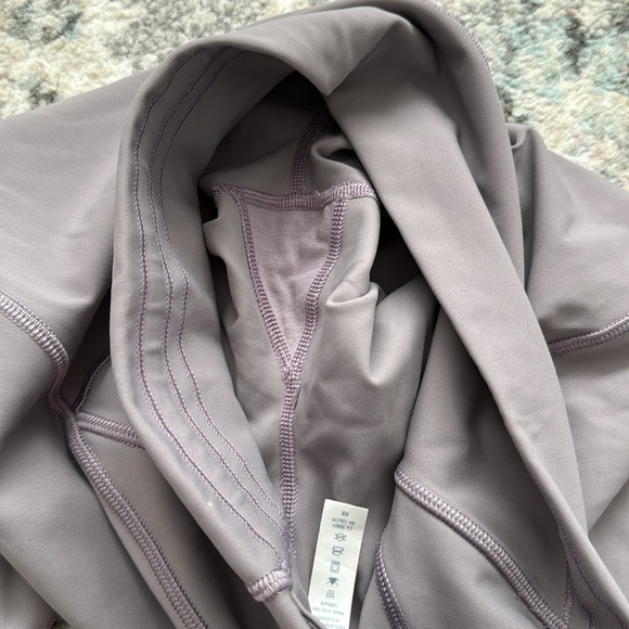 Lululemon Train Times 7/8 Pant *25" - Picture 8 of 9